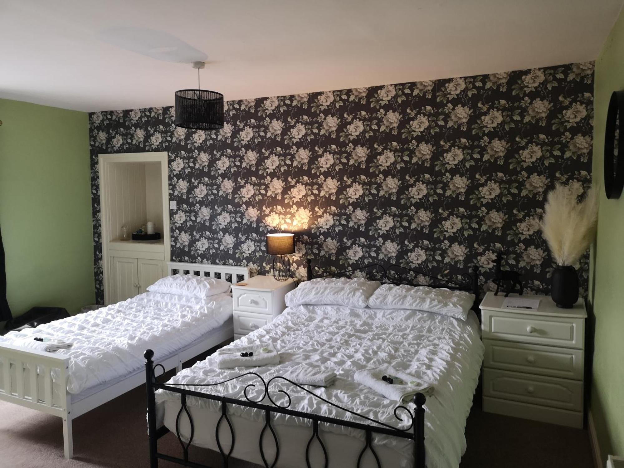 Red Lion Hotel Ystrad Meurig Rom bilde